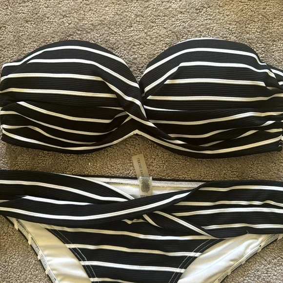 Victoria’s Secret black and white bikini set strapless padded size small 34C - Picture 3 of 4